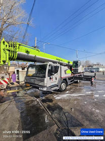 Buy Zoomlion ZTC251VE562 Used Crane / 4 Buy Zoomlion ZTC251VE562 Used Crane / 4